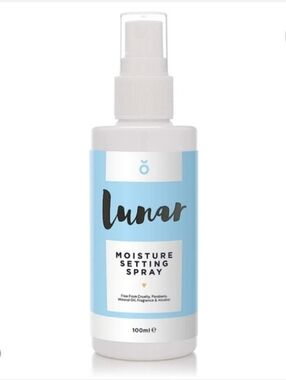 Lunar Moisture Setting Spray Made in England 3.38 fl oz NWT